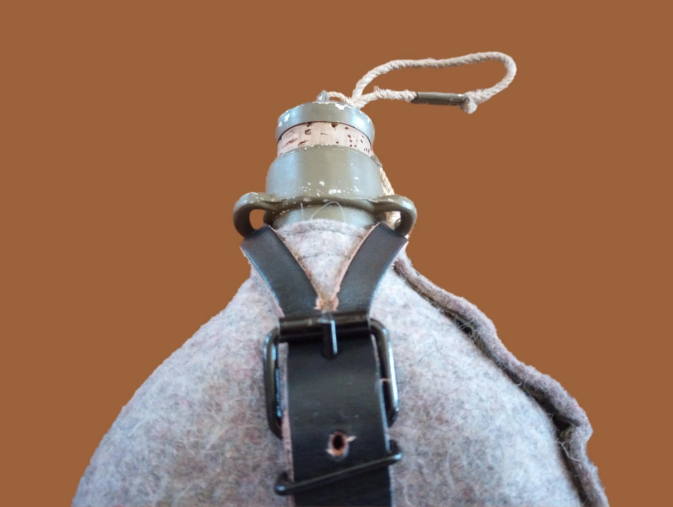 CZECH MILITARY M60 CANTEEN & WOOL FELT COVER WATER BOTTLE FLASK ORIGINAL