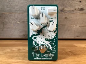 Earthquaker Devices The Depths v2