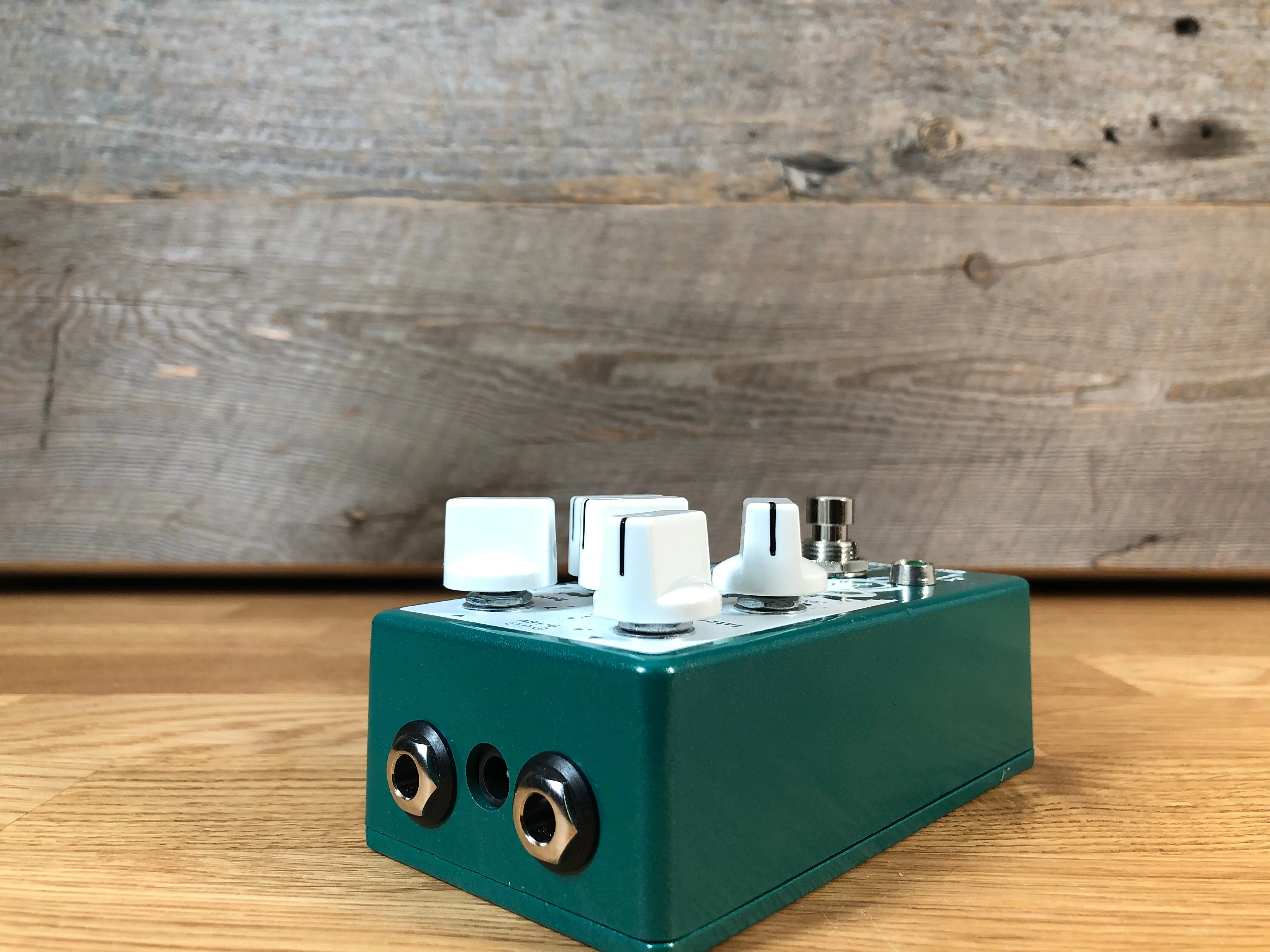 Earthquaker Devices The Depths v2