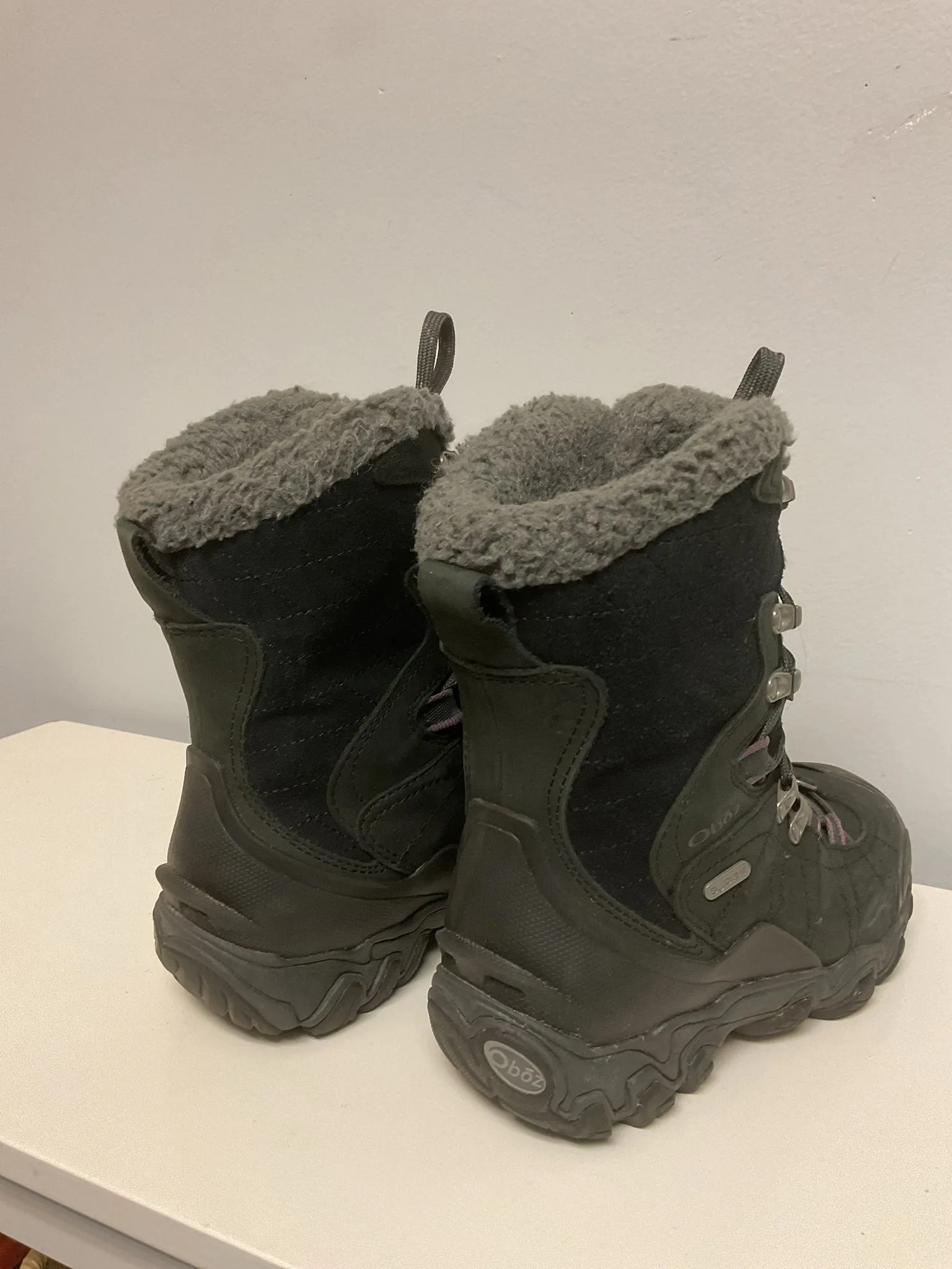 Oboz Child Shoe Size 6 Black Boots